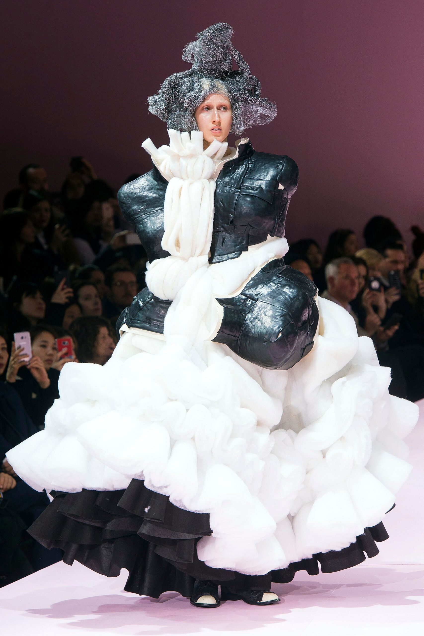 Comme des Garçons F/W 17 Look 217