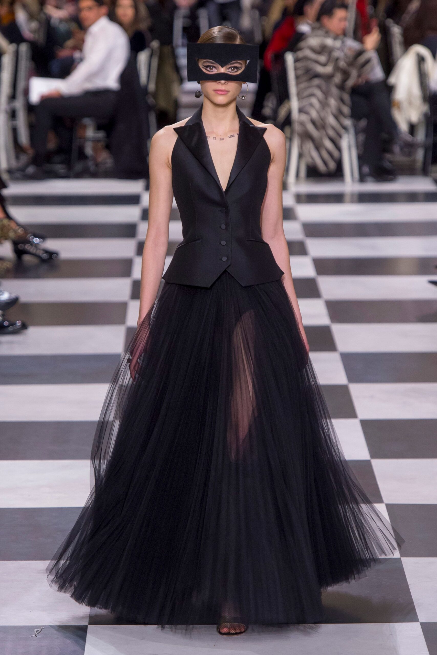 Christian Dior S/S 18 Couture Look 918