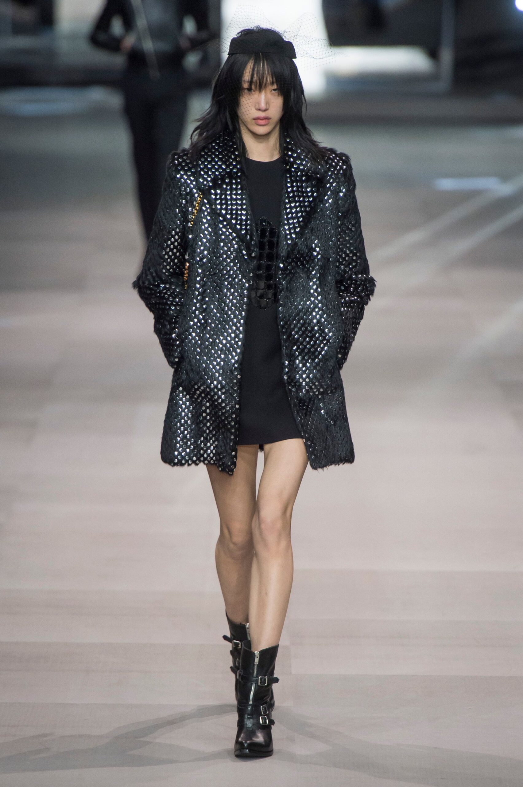 Celine S/S 19 Look 427