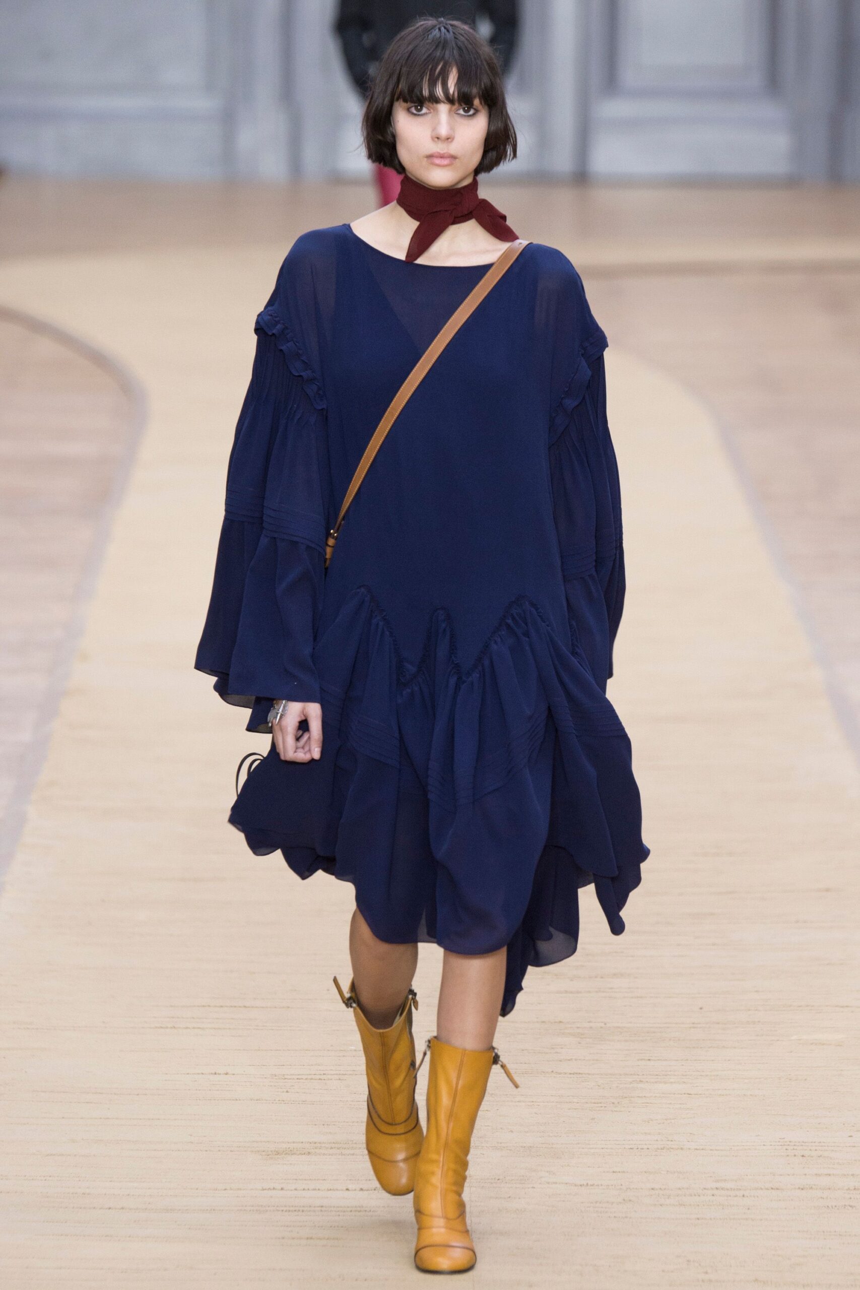 Chloé F/W 16 Look 102