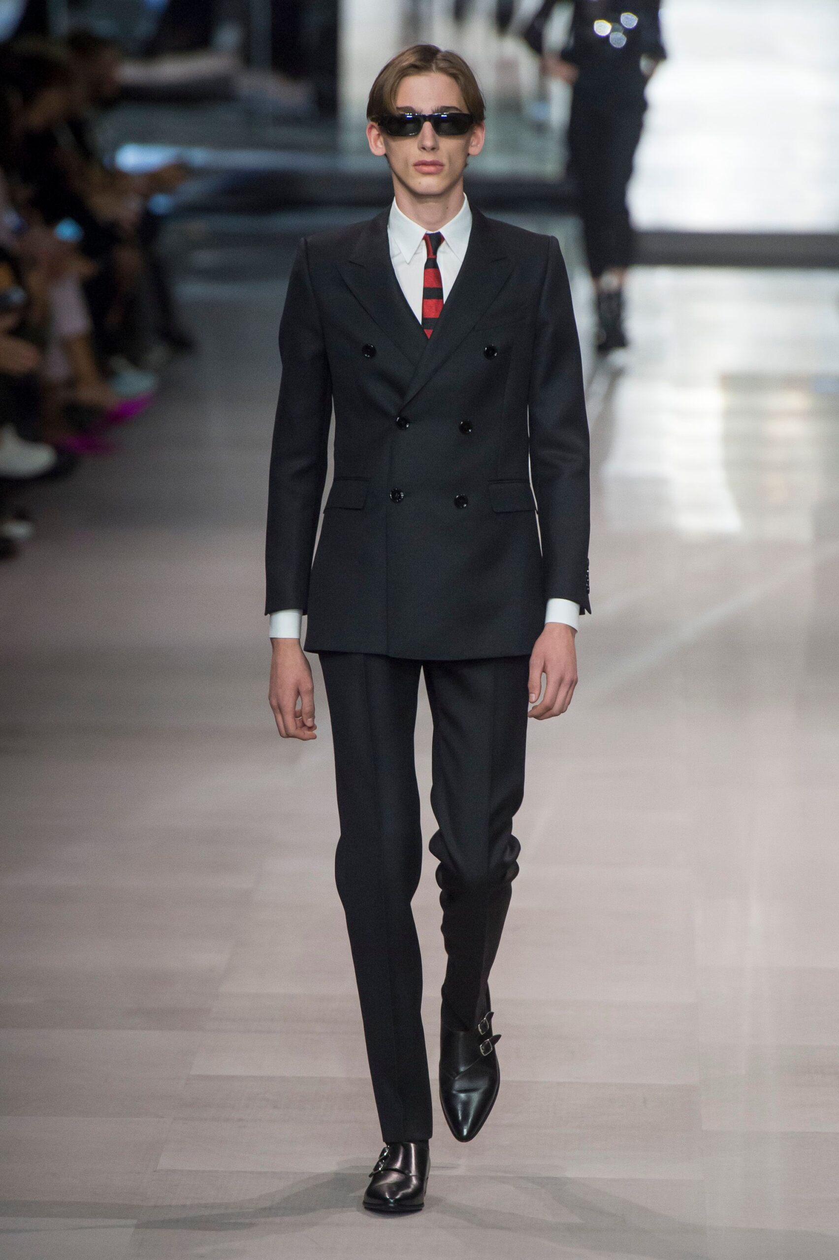 Celine S/S 19 Look 576