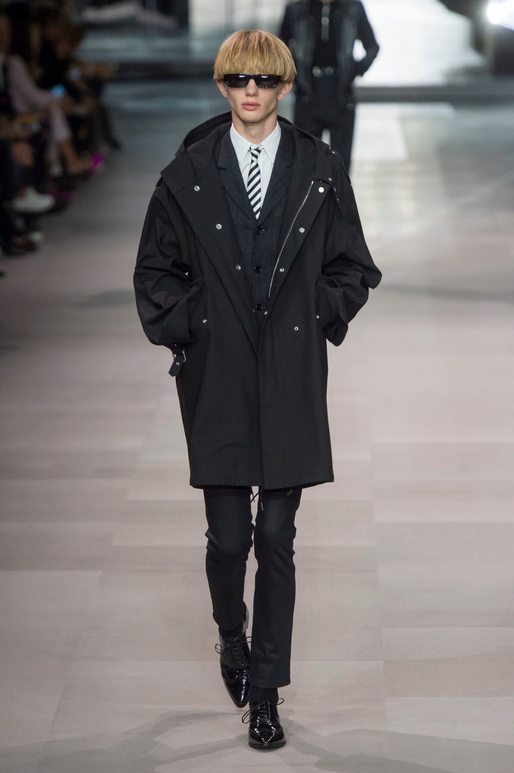 Celine S/S 19 Look 633