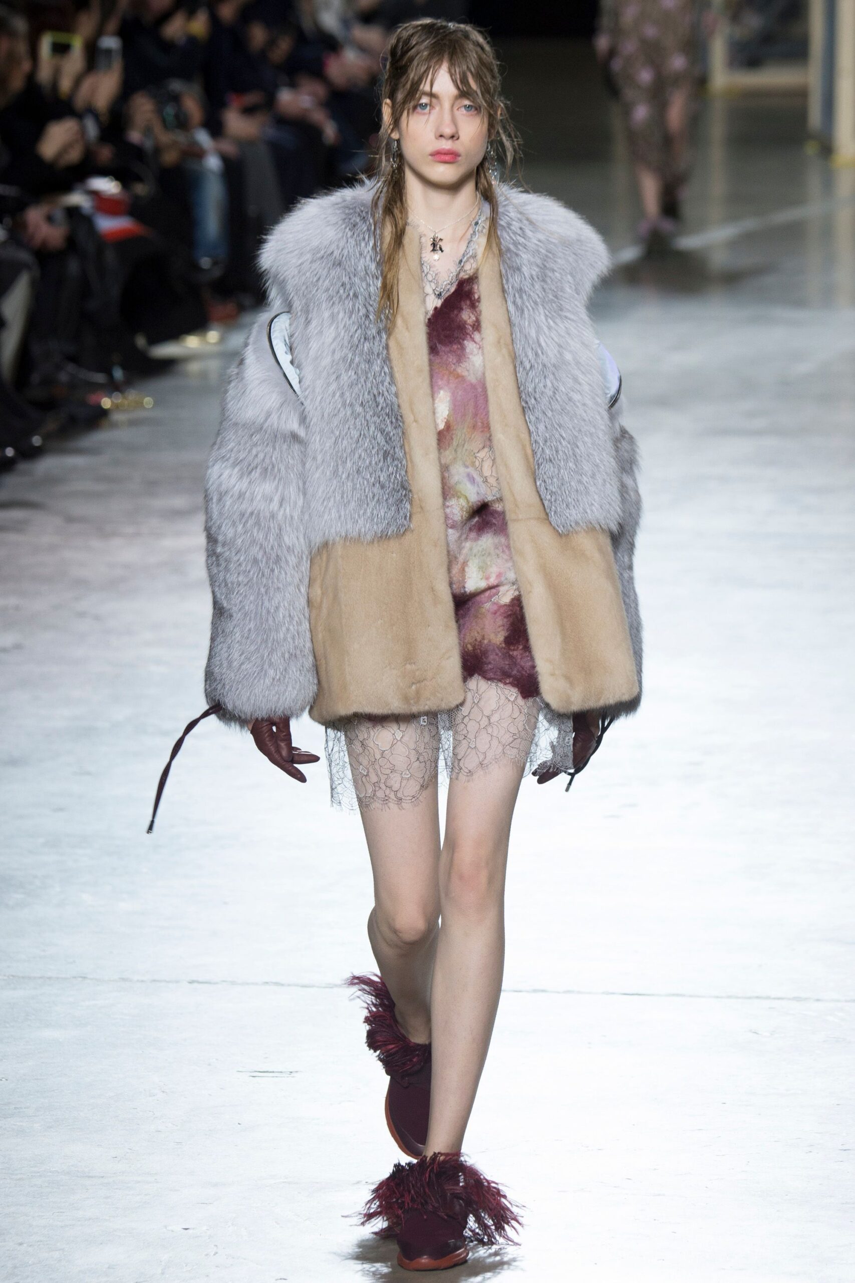 Christopher Kane F/W 16 Look 205