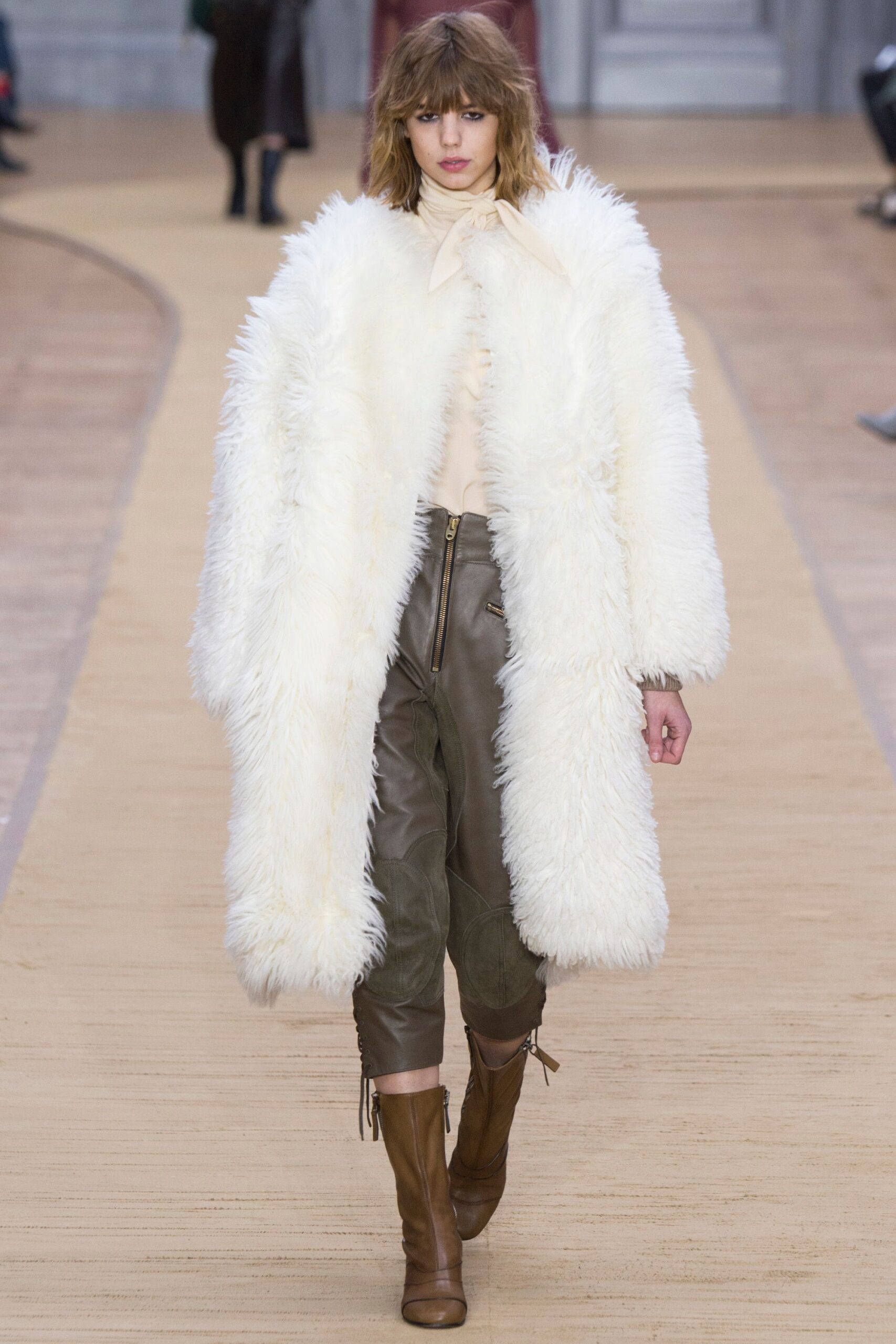 Chloé F/W 16 Look 362