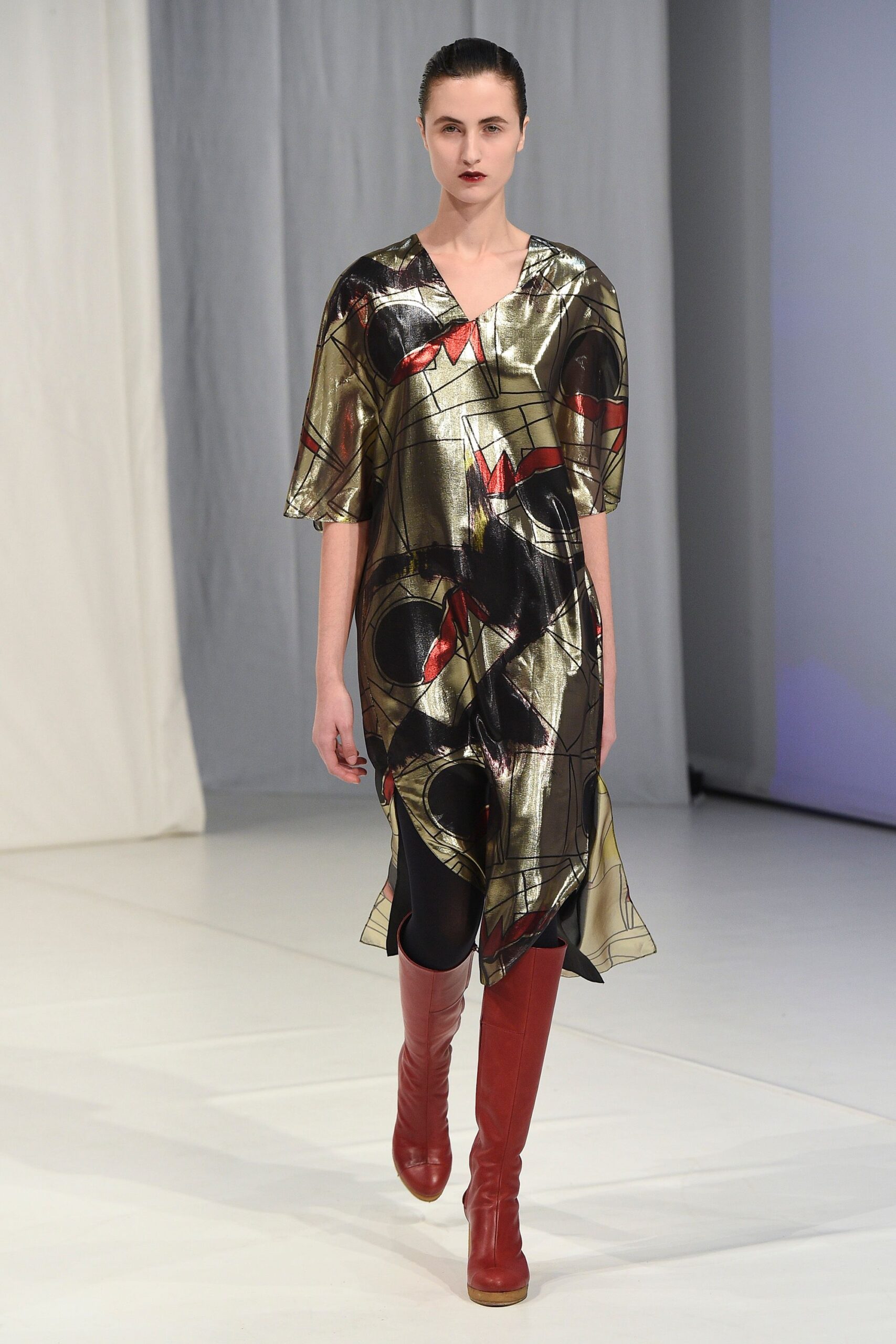 Chalayan F/W 18 Look 482