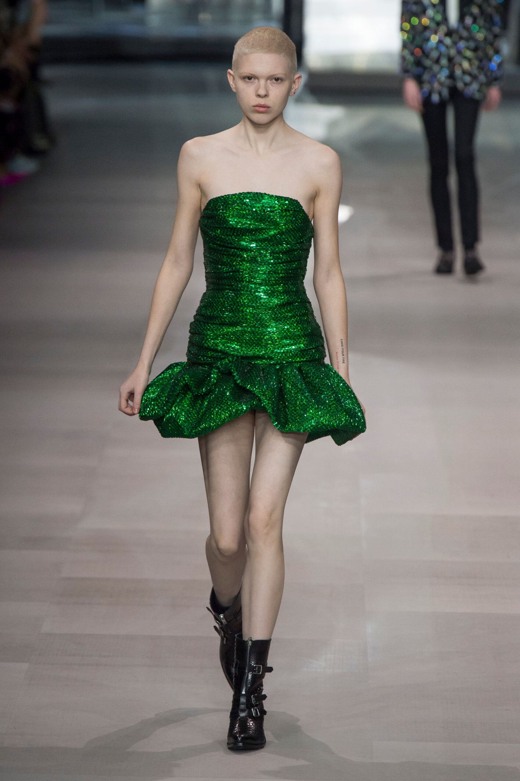 Celine S/S 19 Look 854
