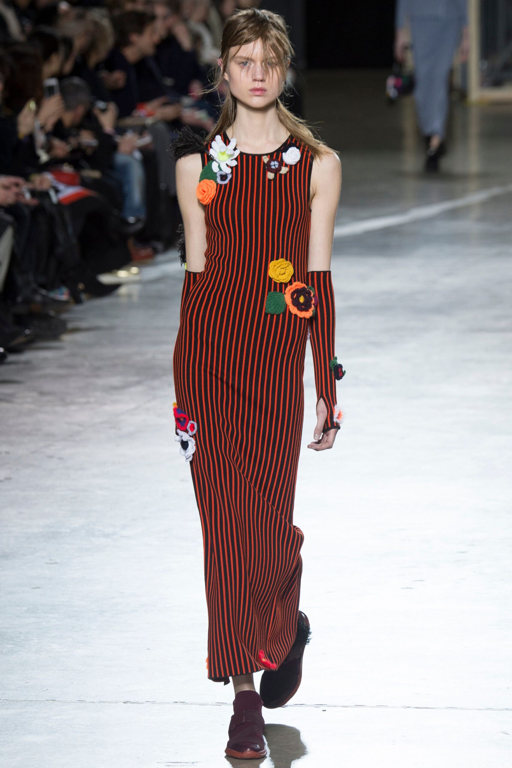 Christopher Kane F/W 16 Look 469