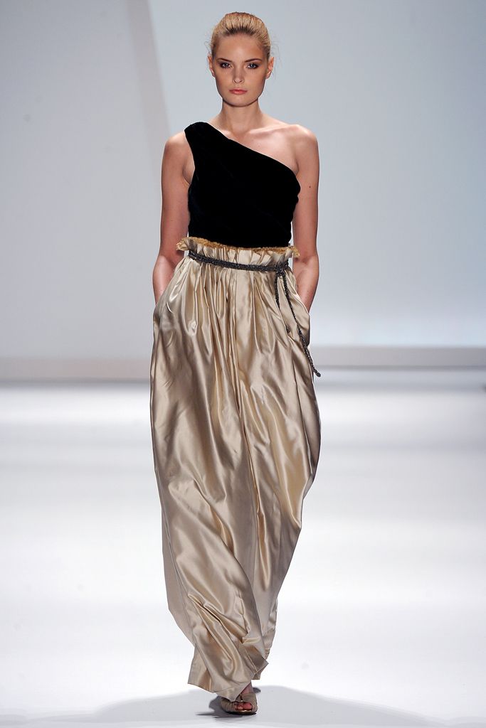 Carlos Miele F/W 11 Look 29