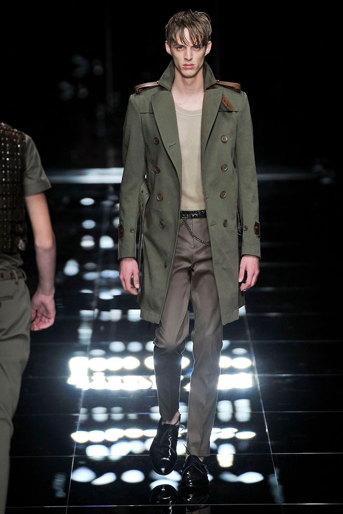 Burberry S/S 11 Menswear Look 133