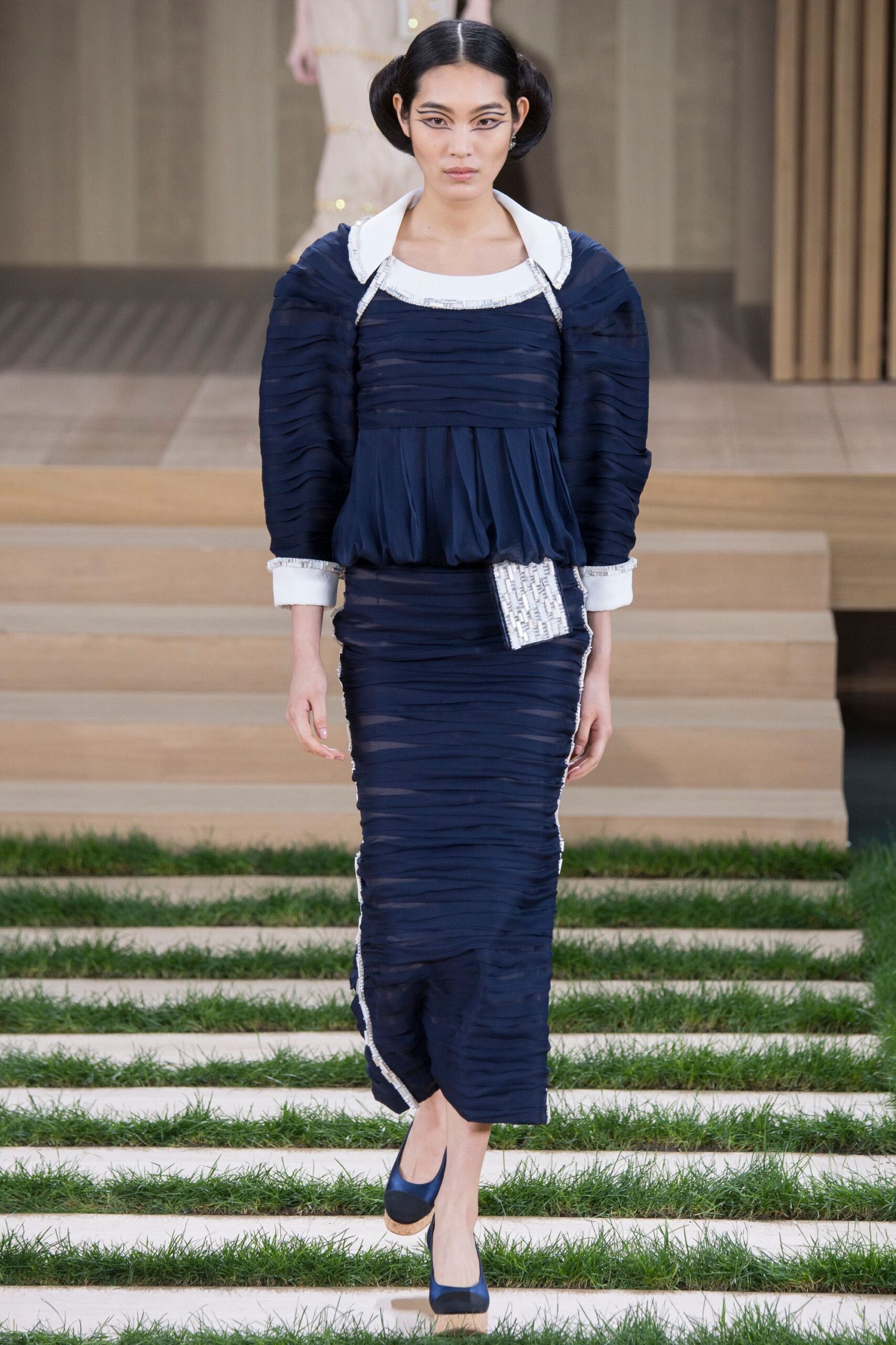 Chanel S/S 16 Couture Look 392