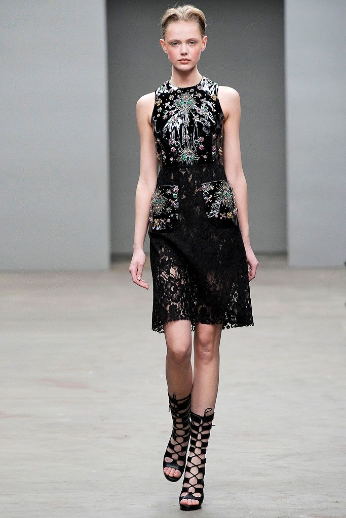 Christopher Kane F/W 10 Look 195