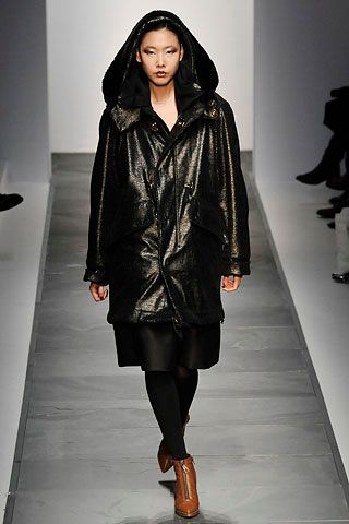 Daks by Giles Deacon F/W 08 Look 13