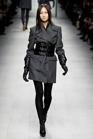 Burberry F/W 07 Look 219