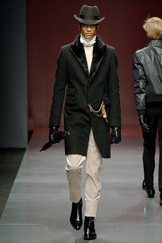 Costume National F/W 06 Menswear Look 33