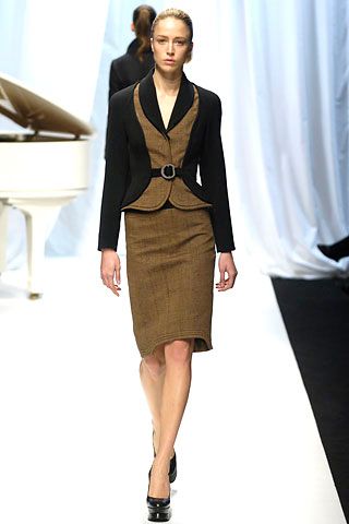 Chalayan F/W 06 Look 51