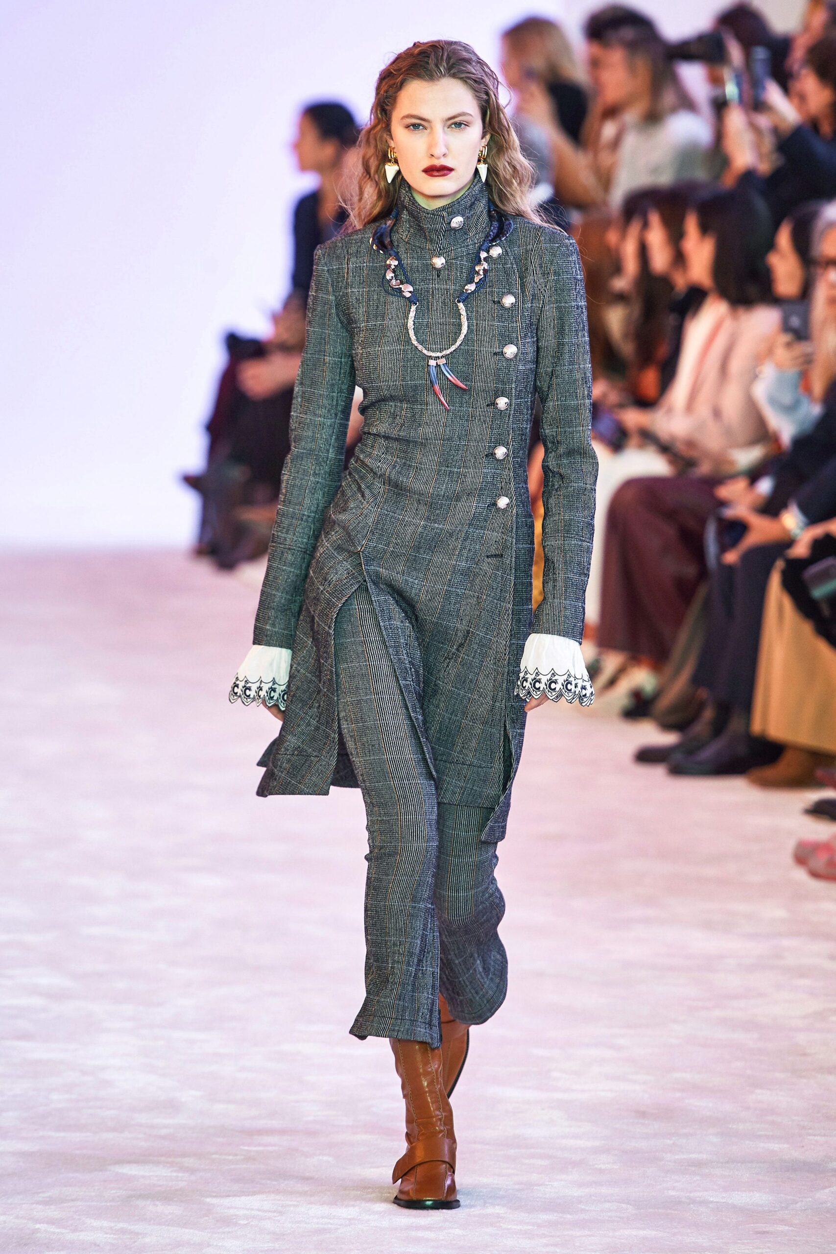 Chloé F/W 19 Look 54