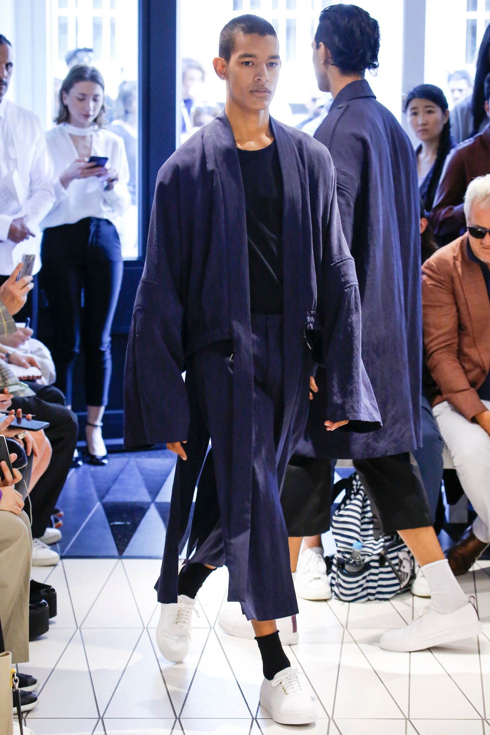 Chalayan S/S 18 Menswear Look 126