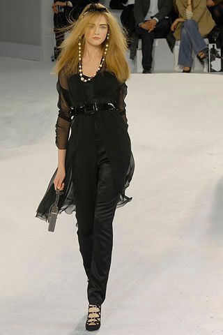 Chanel F/W 07 Look 320
