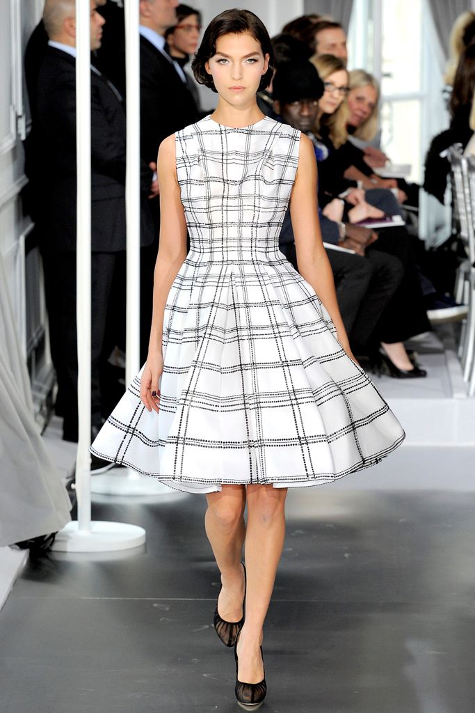 Christian Dior S/S 12 Couture Look 37