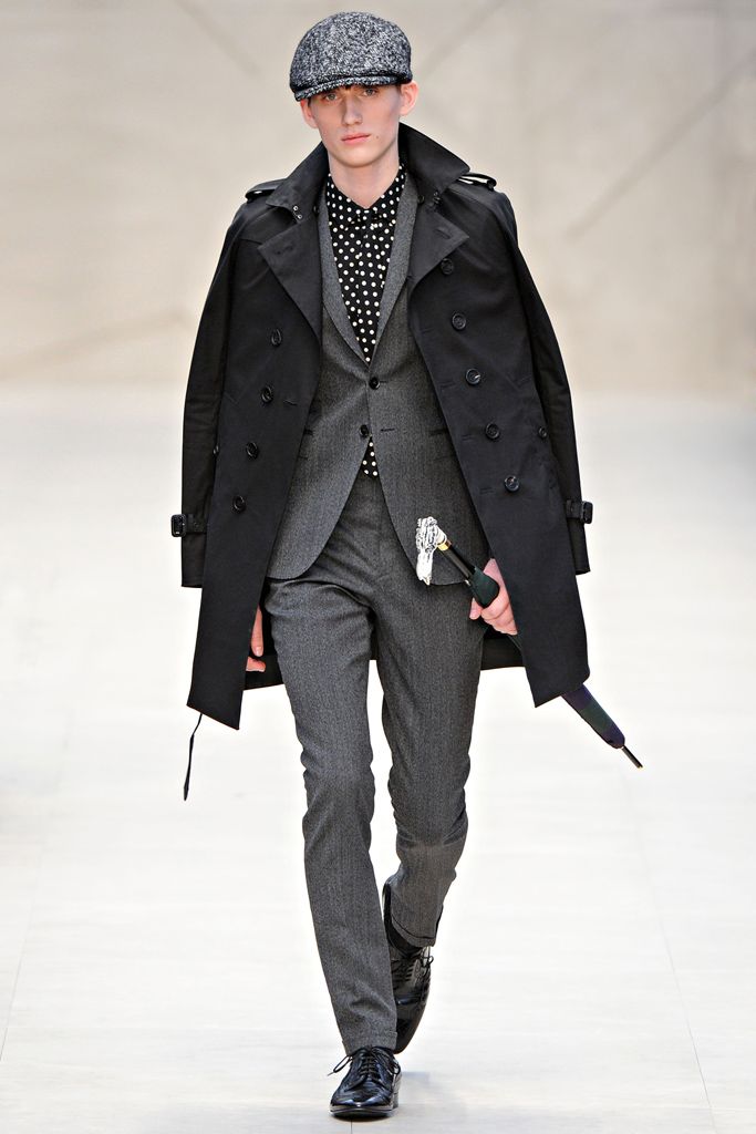 Burberry F/W 12 Look 42