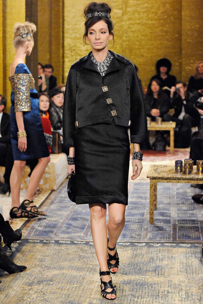 Chanel F/W 11 Look 108