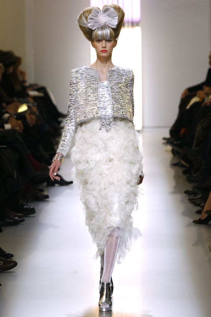 Chanel S/S 10 Couture Look 444
