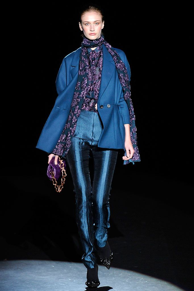 Carolina Herrera F/W 09 Look 204