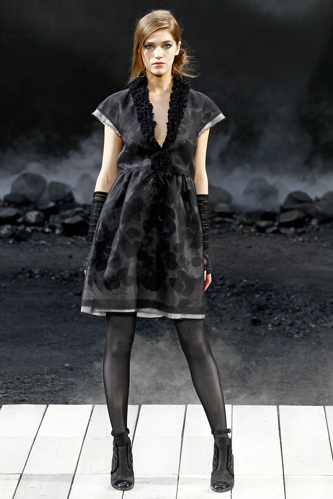 Chanel F/W 11 Look 349
