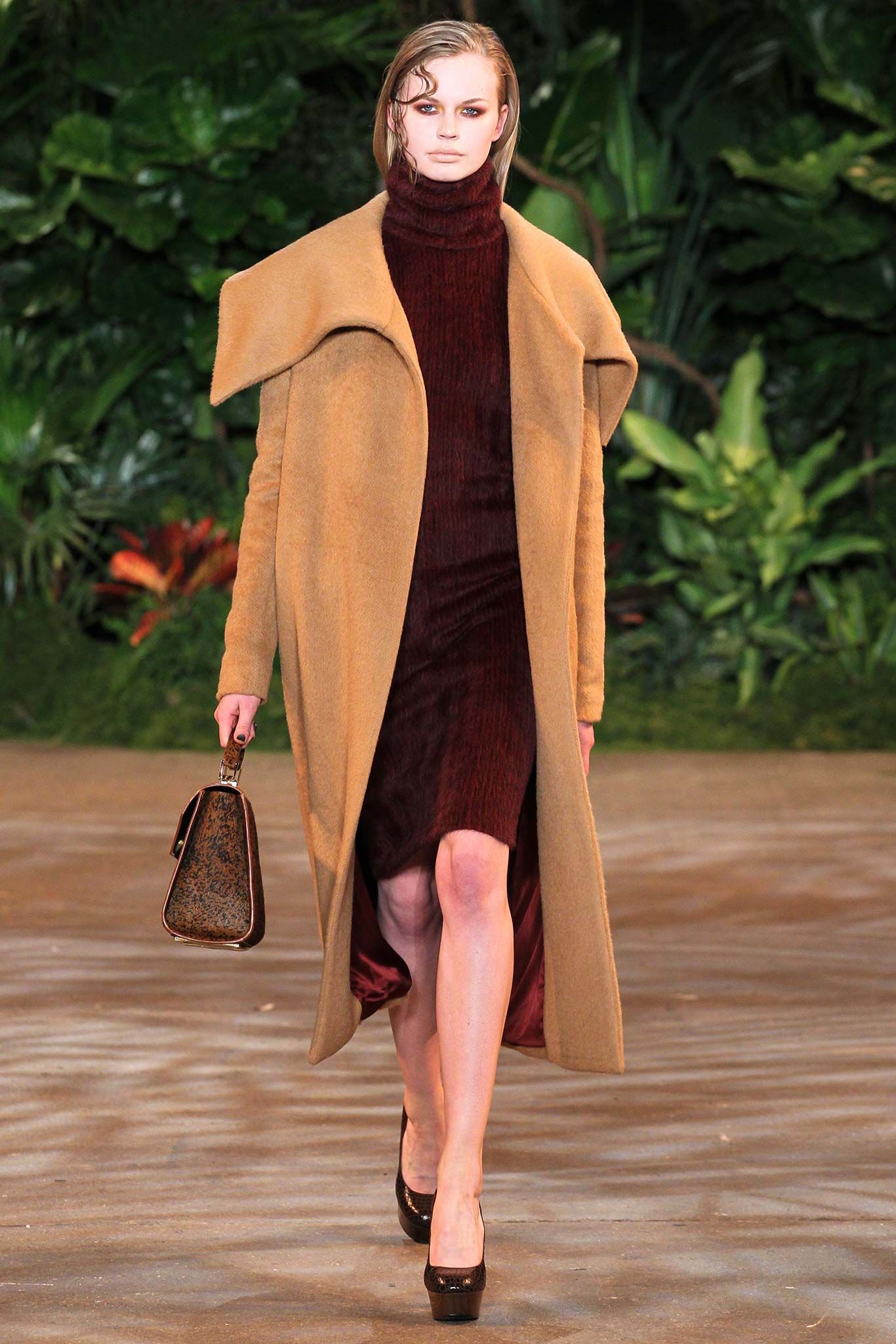 Christian Siriano F/W 15 Look 29