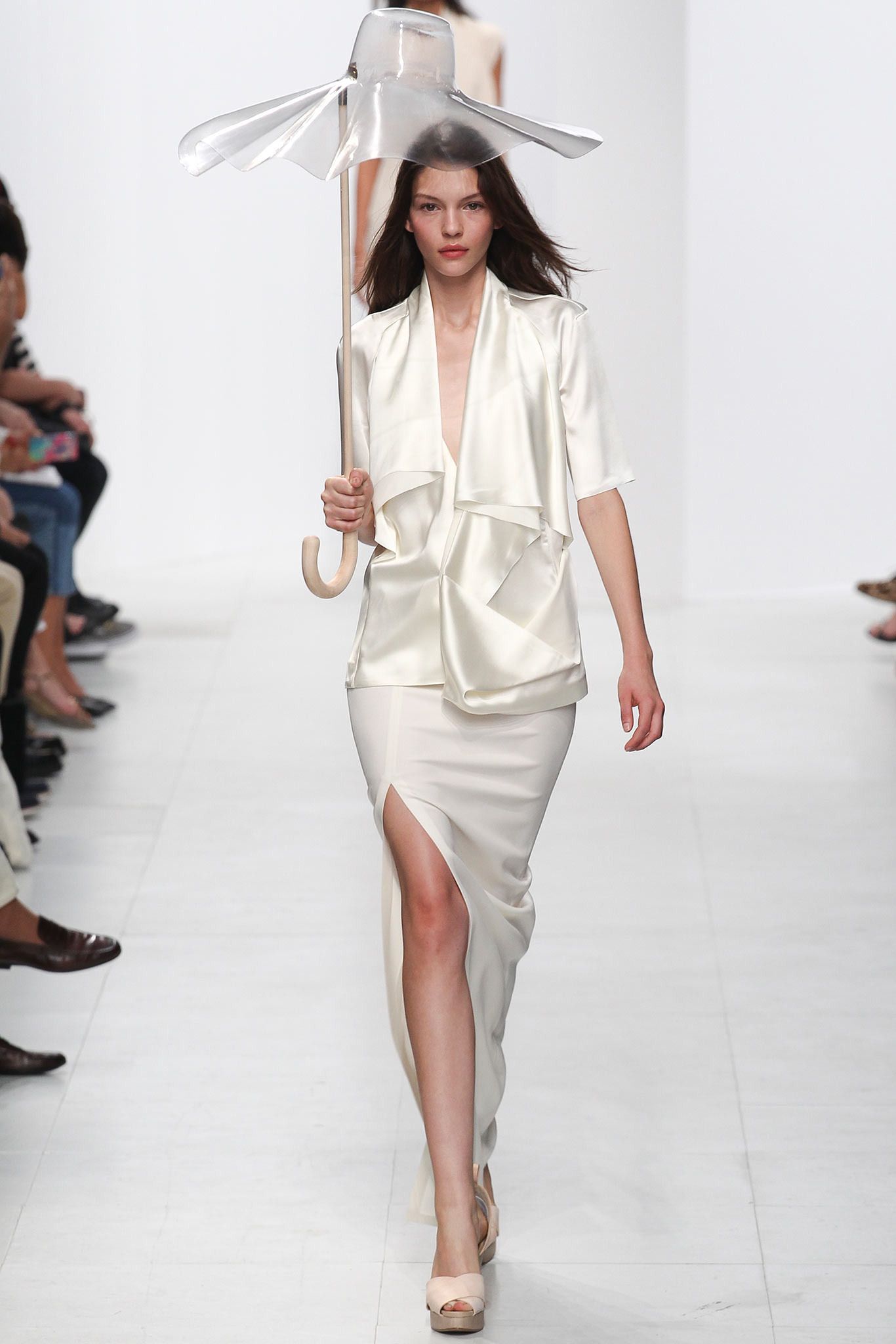 Chalayan S/S 14 Look 138