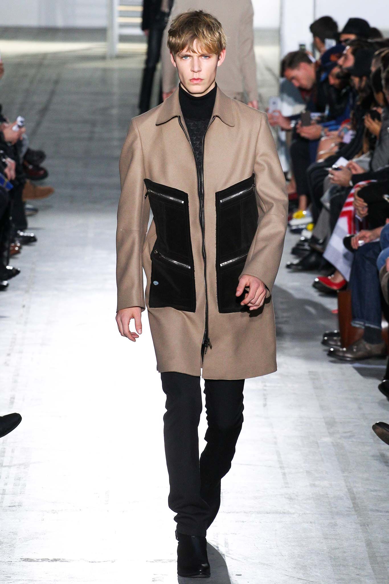 Costume National F/W 15 Menswear Look 34