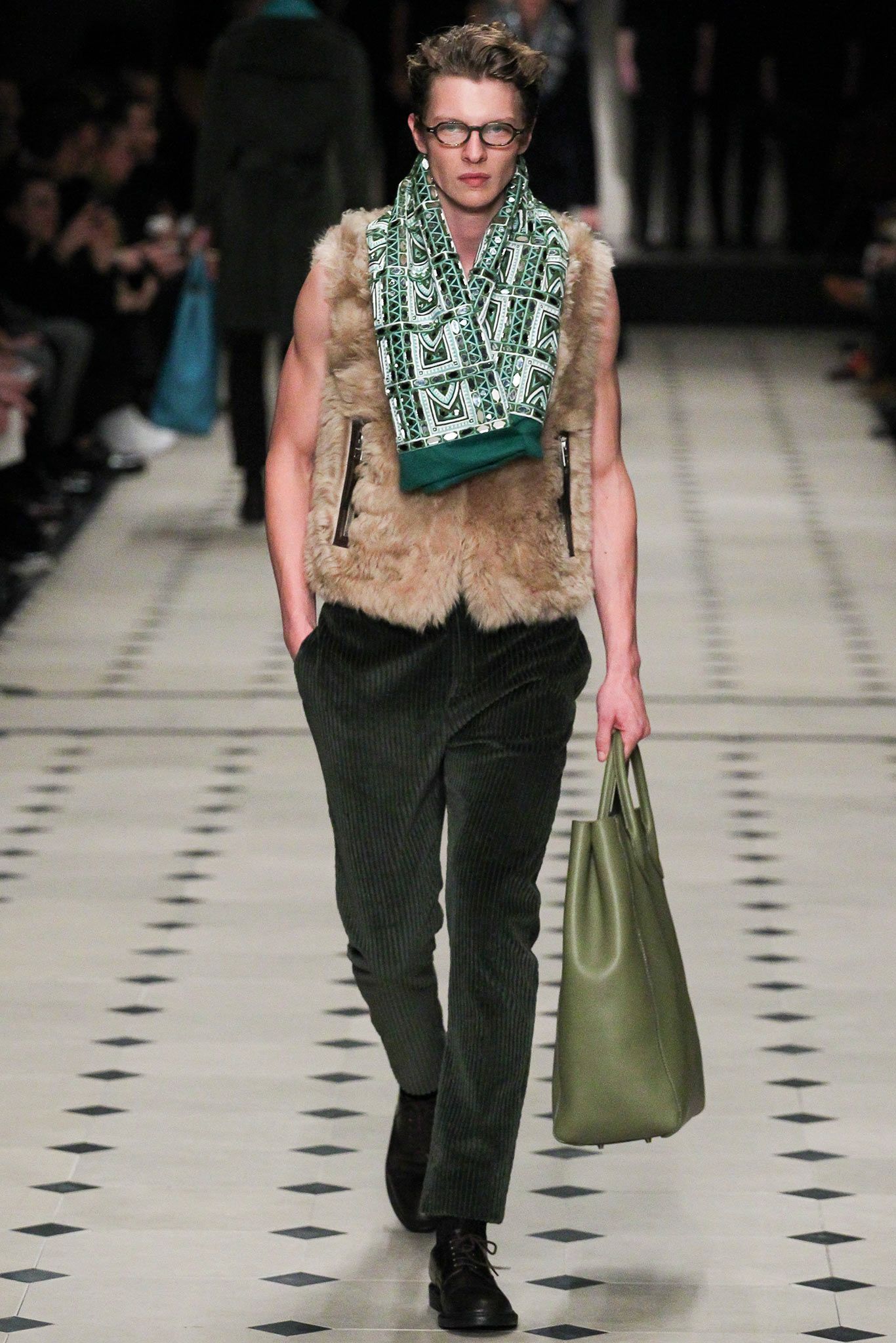 Burberry F/W 15 Menswear Look 214