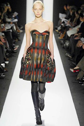 Carolina Herrera F/W 07 Look 77