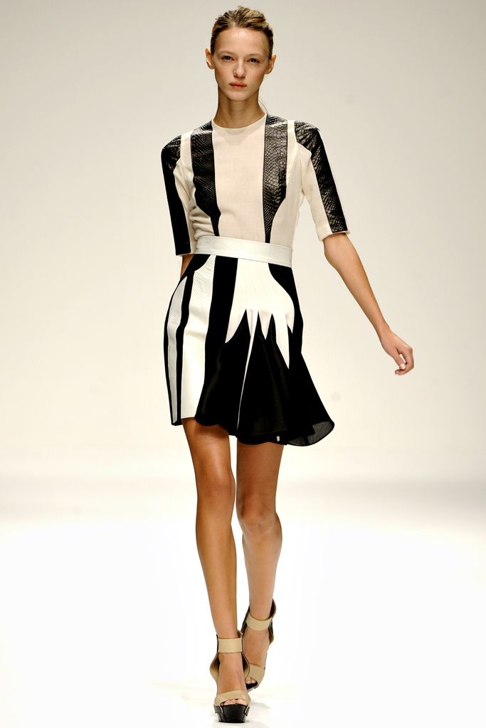 David Koma S/S 11 Look 10
