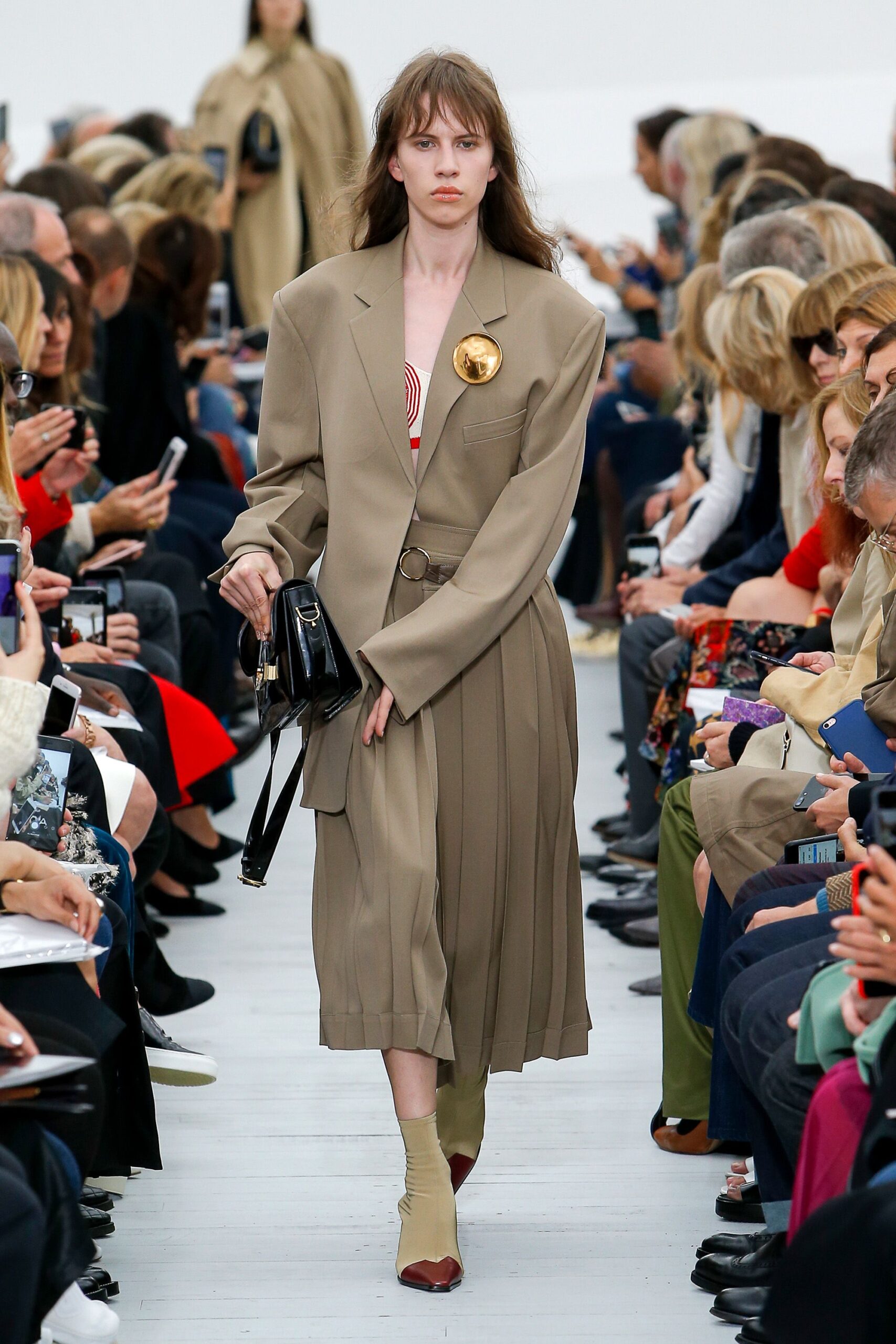 Celine S/S 18 Look 38