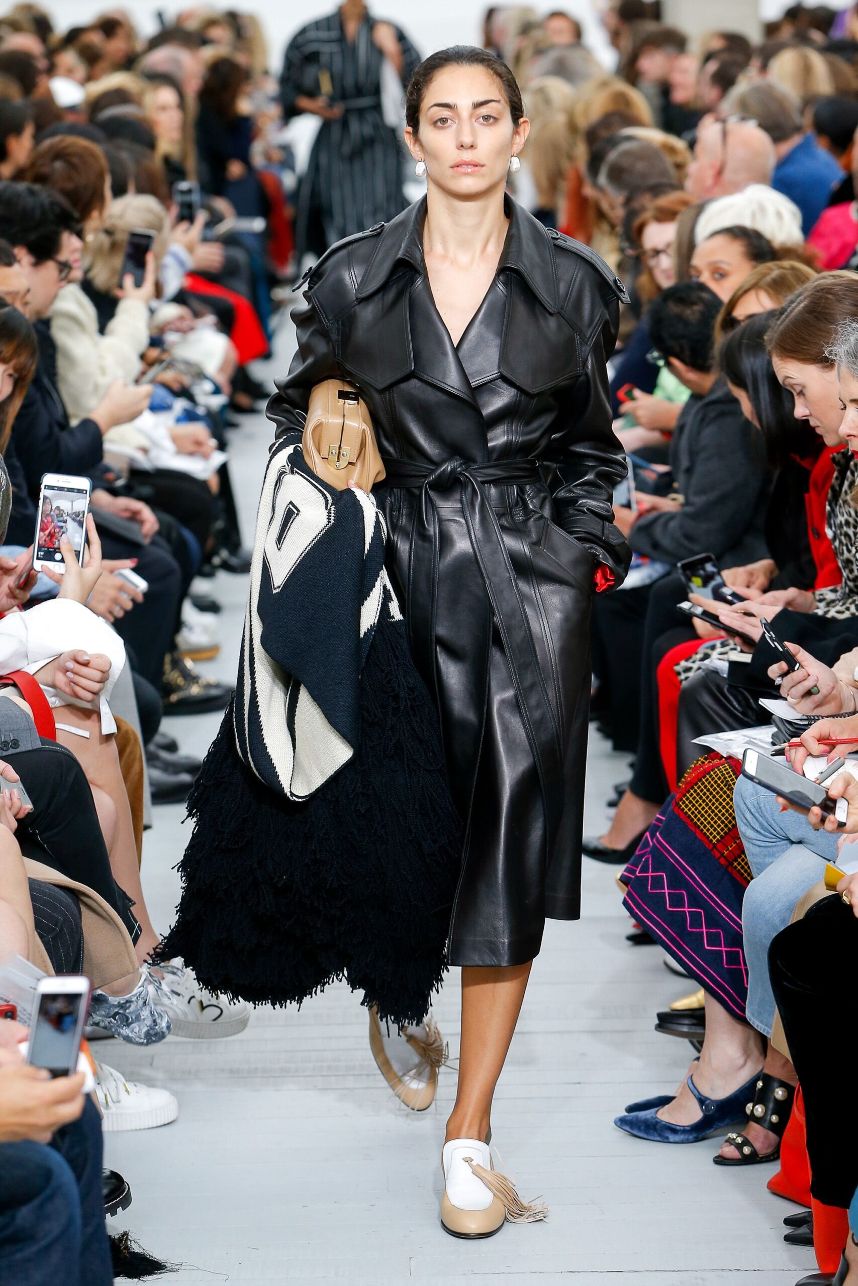 Celine S/S 18 Look 173