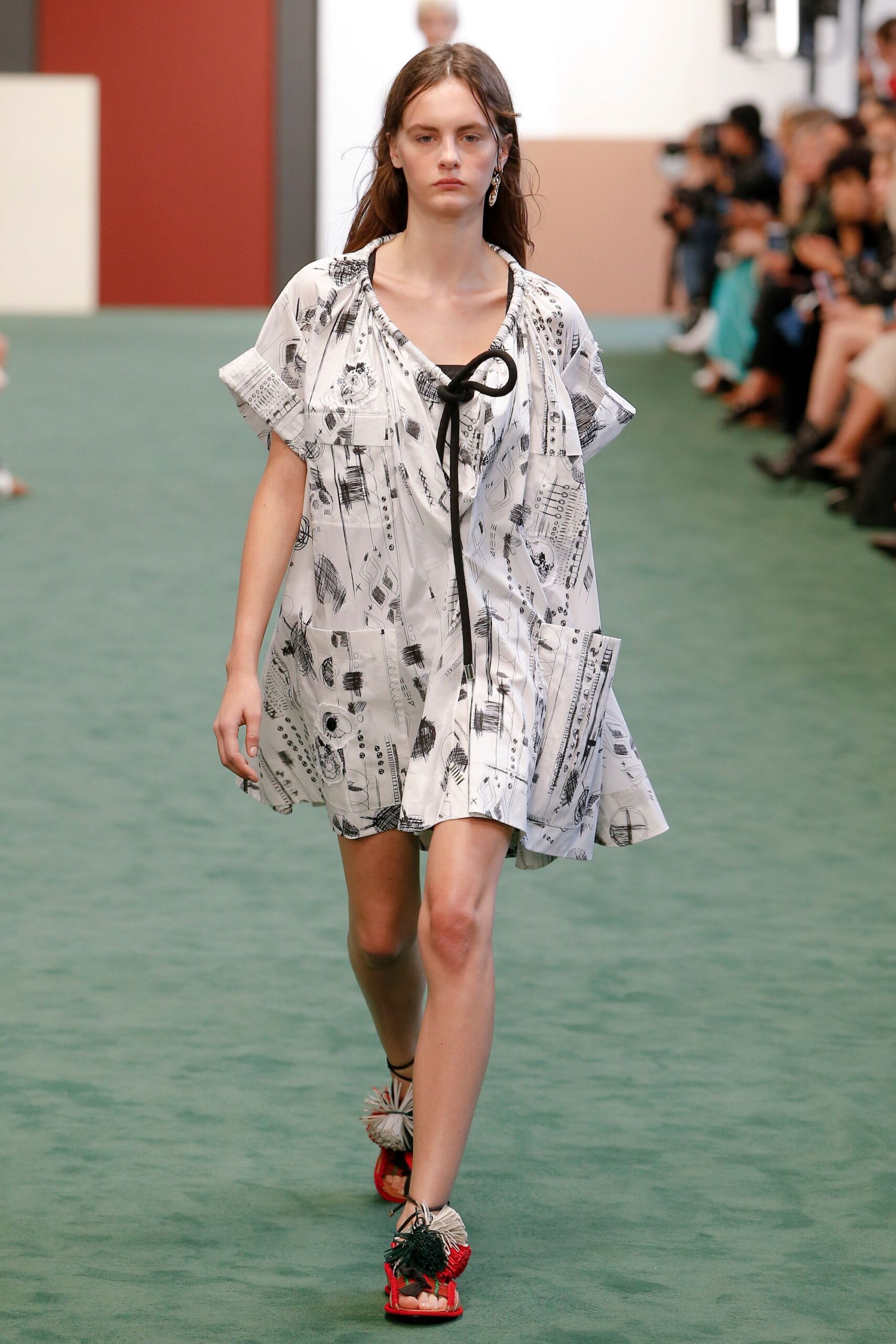 Carven S/S 18 Look 290