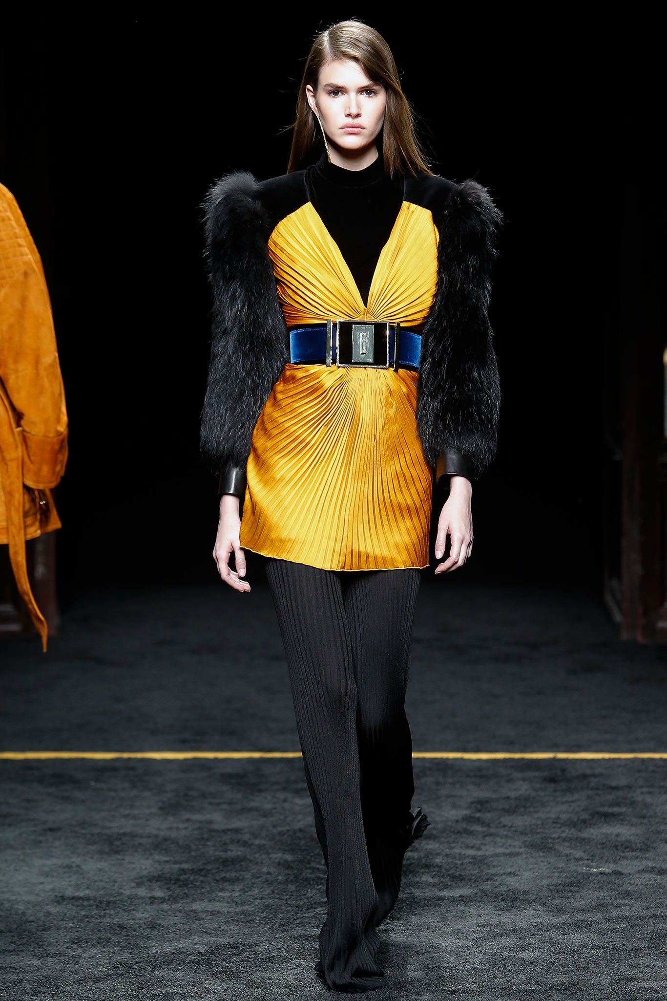 Balmain F/W 15 Look 103