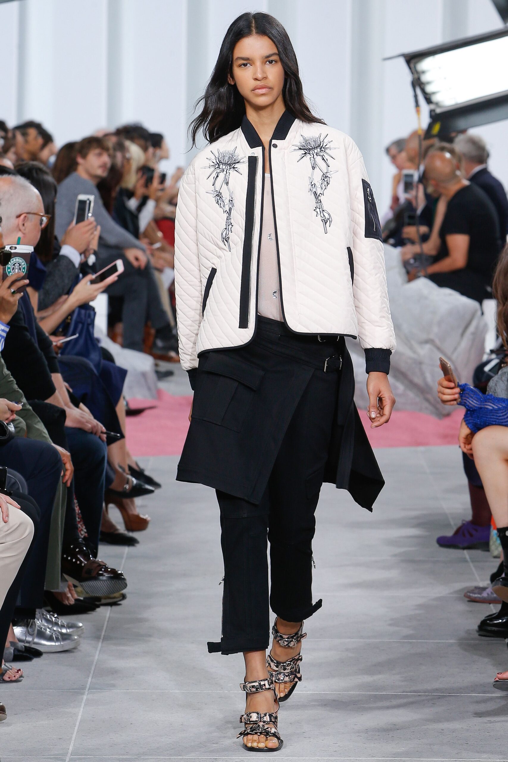 Carven S/S 17 Look 275
