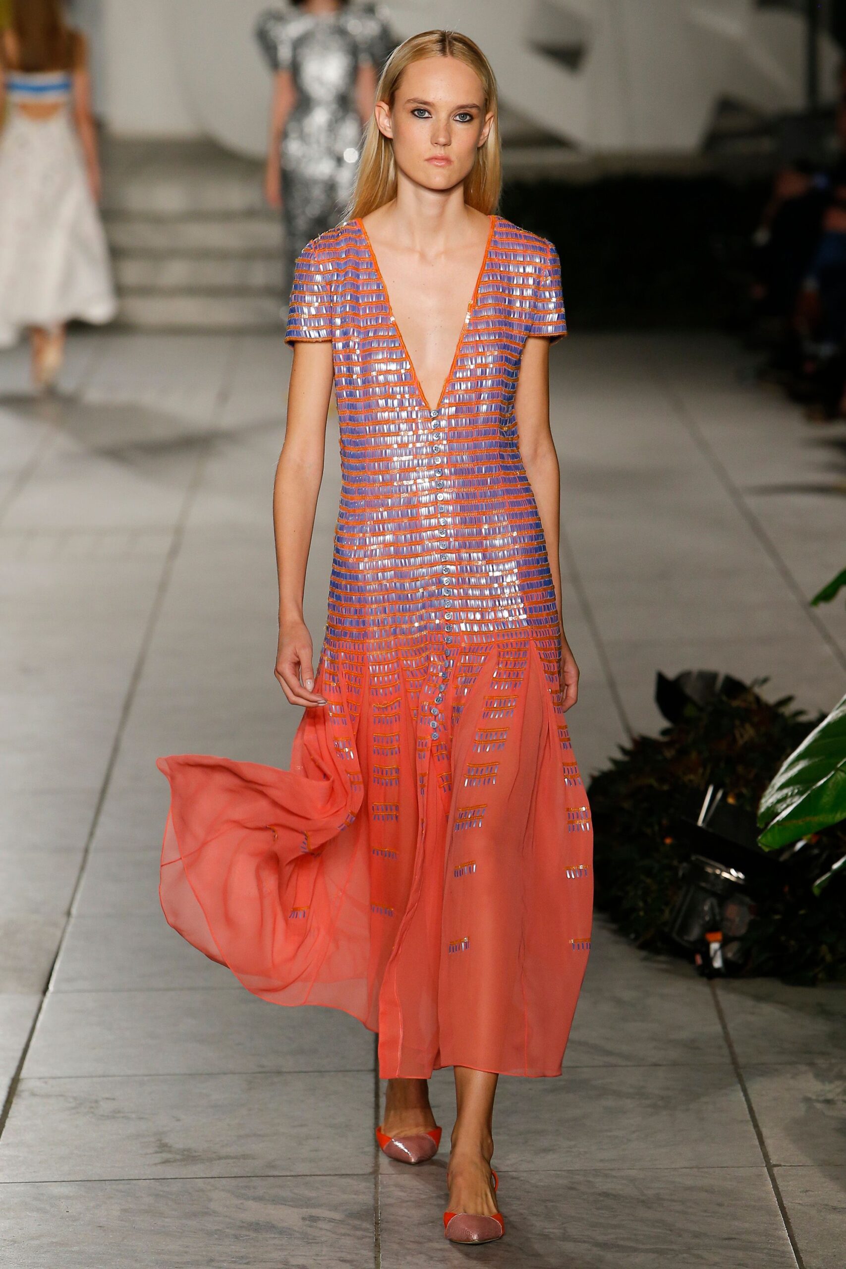 Carolina Herrera S/S 18 Look 402