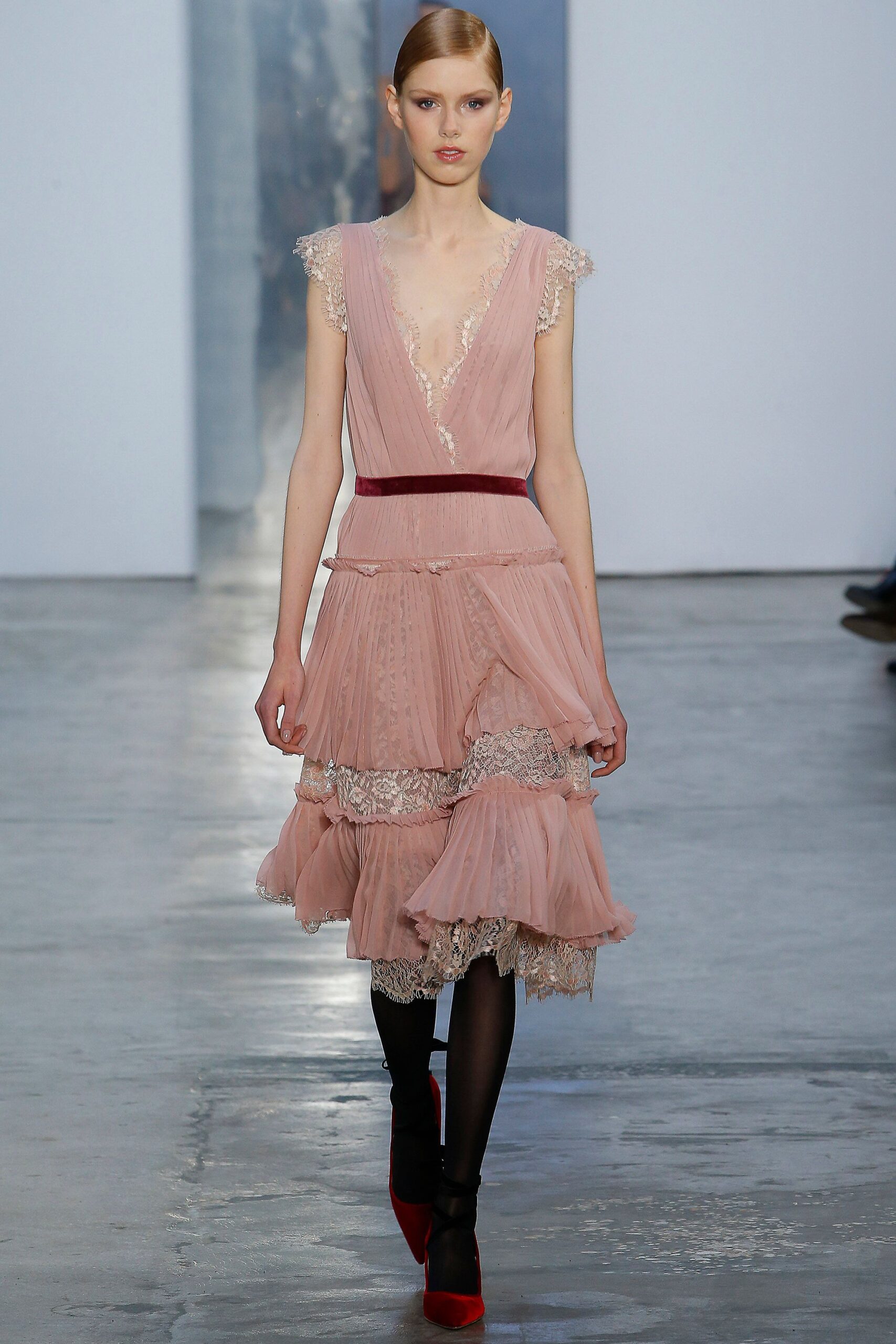 Carolina Herrera F/W 17 Look 372