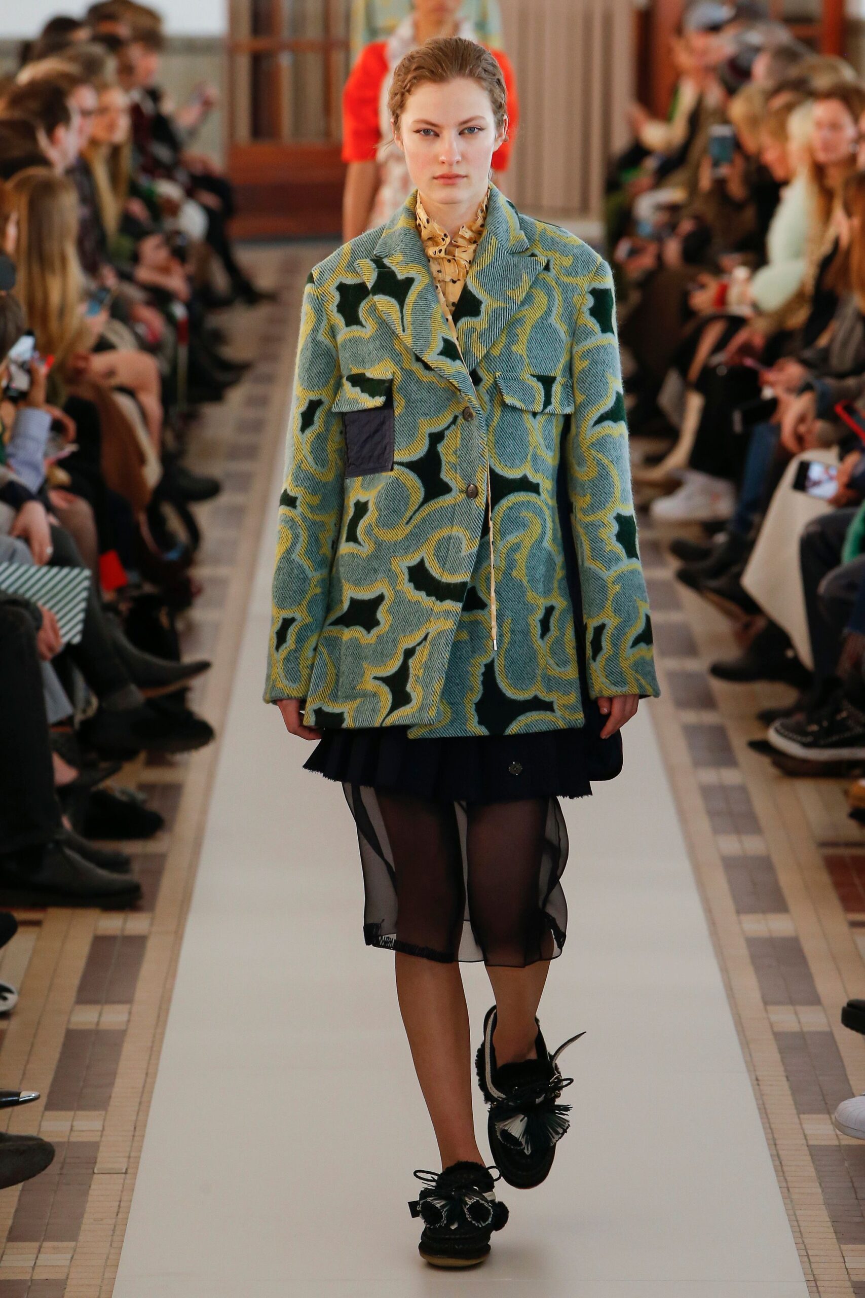 Carven F/W 18 Look 478