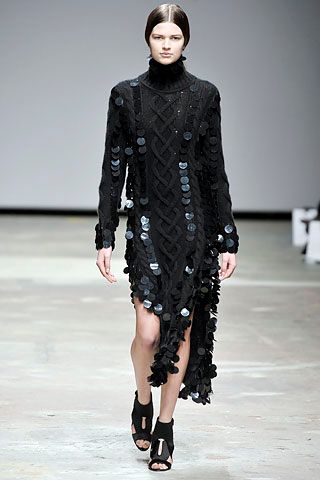 Christopher Kane F/W 08 Look 46