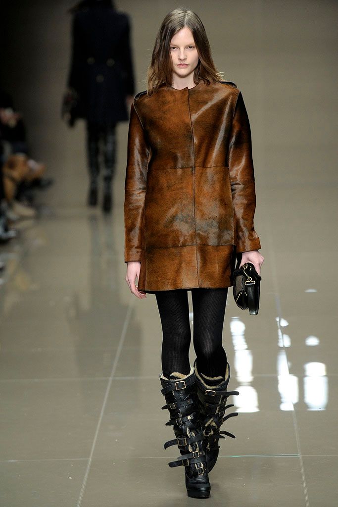 Burberry F/W 10 Look 131