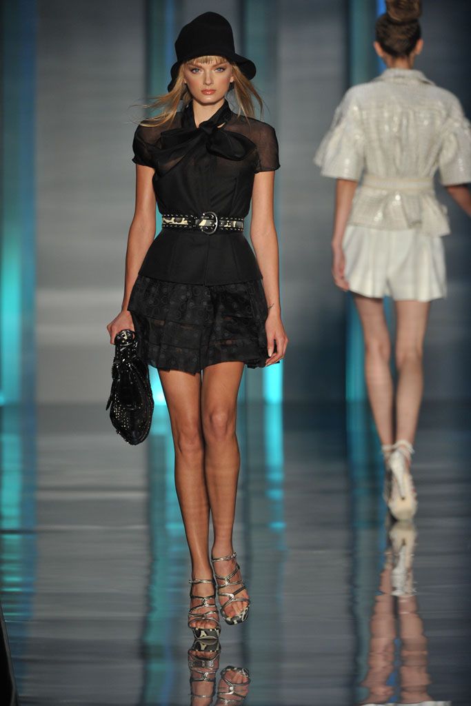 Christian Dior S/S 09 Look 25