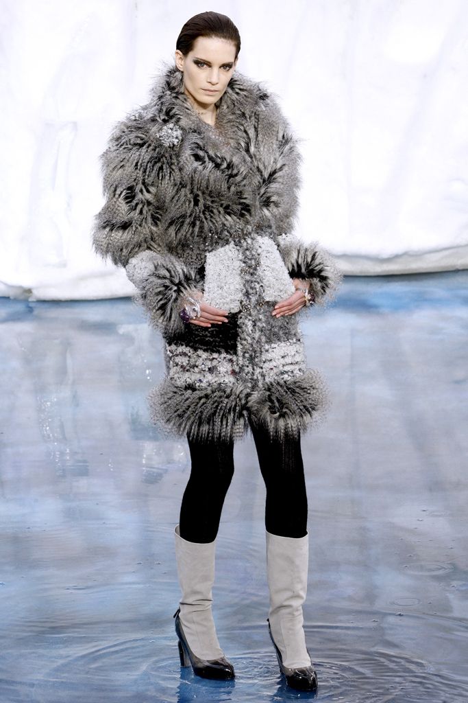 Chanel F/W 10 Look 222