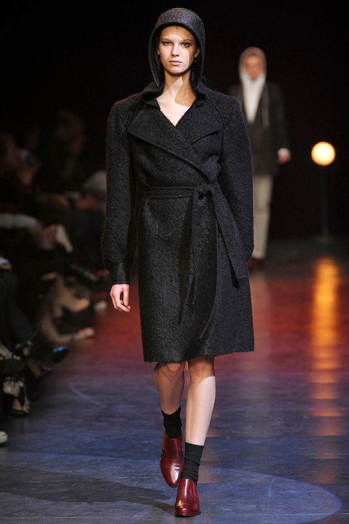 Chalayan F/W 10 Look 41