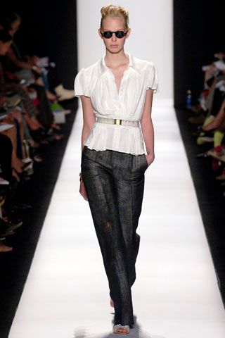 Carolina Herrera S/S 07 Look 26