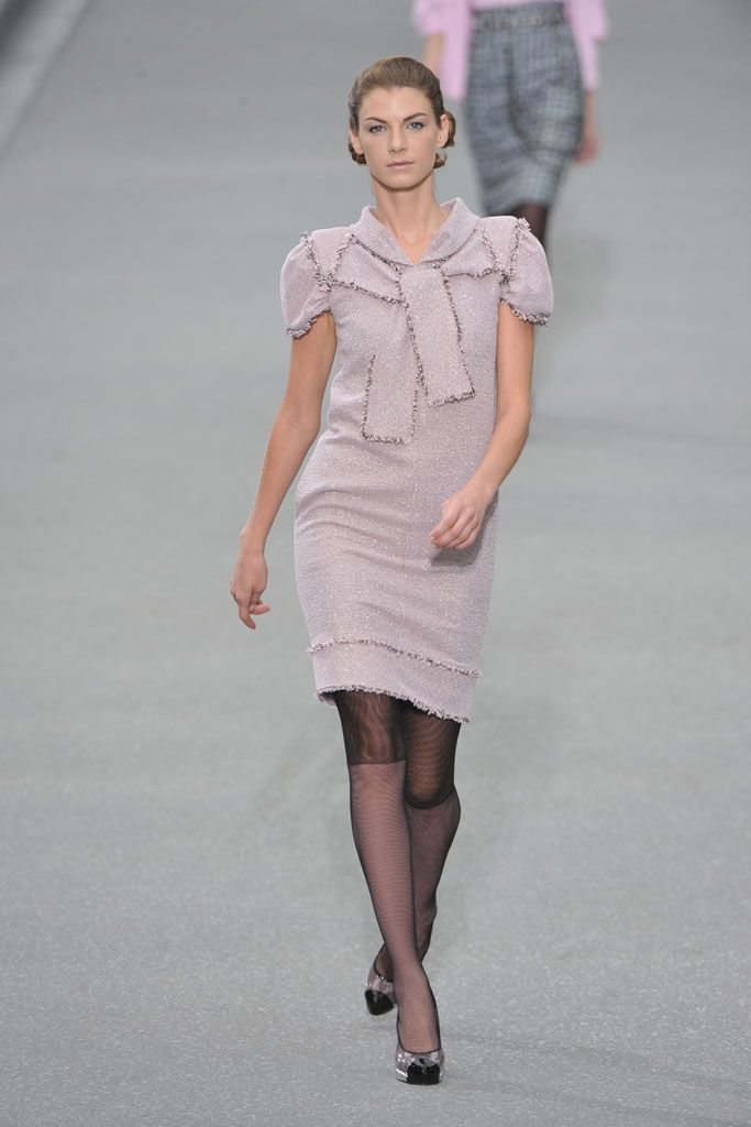 Chanel S/S 09 Look 59