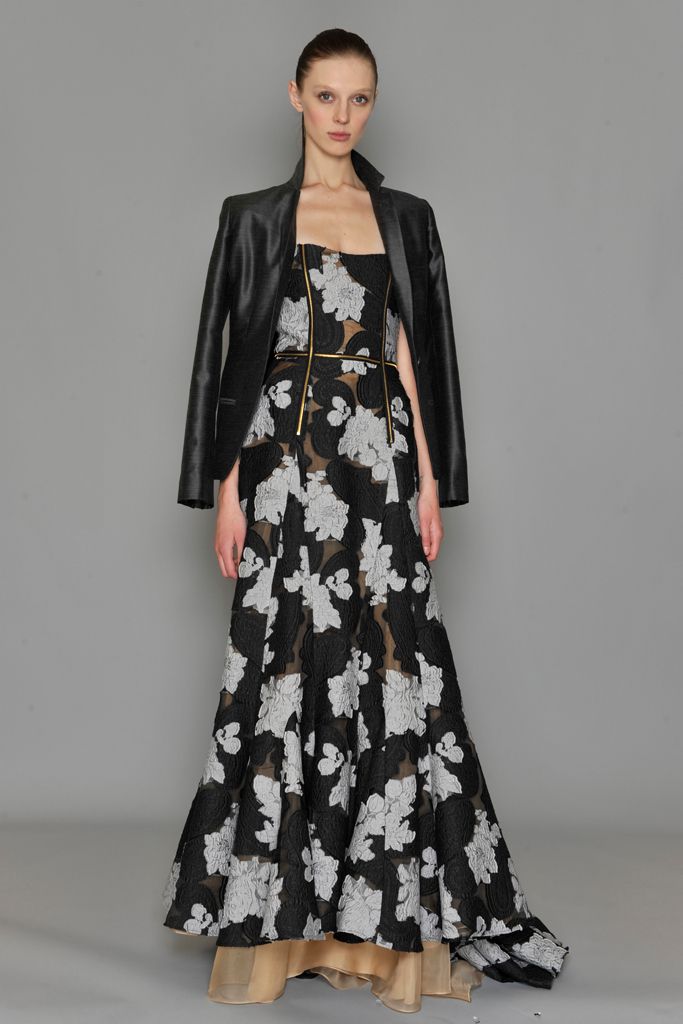 Carolina Herrera F/W 09 Look 37